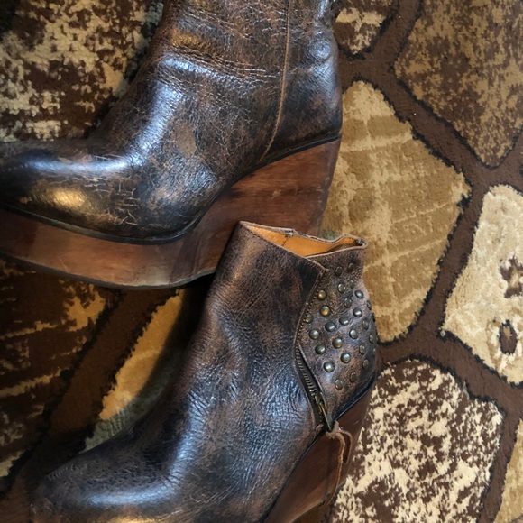 BED/STU  Bootie size 9.5 women - Picture 3 of 5